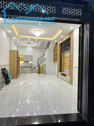 Nhà cách mặt tiền 1 căn Bông Sao P5Q8, Giá : 7 Tỷ 280 Triệu