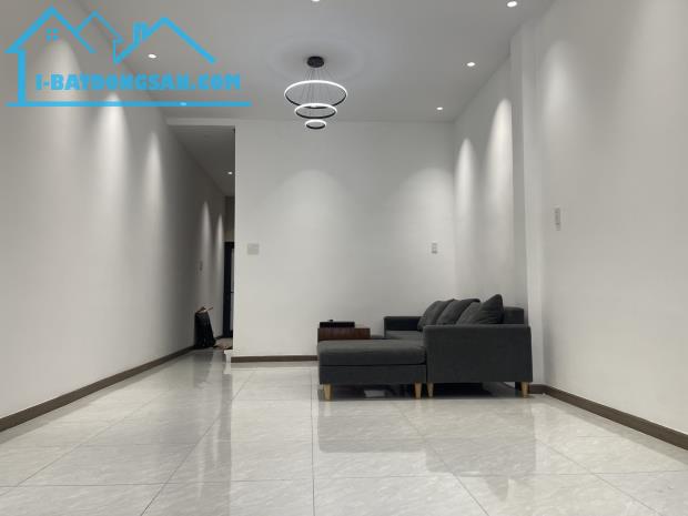 Bán nhà mặt tiền Võ Trường Toản 52m², giá 7,4 tỷ, gần Sông Hàn, ở ngay, kinh doanh tốt