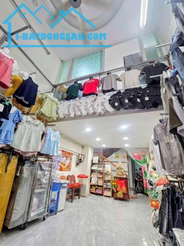 Nhà chợ Tân Bình – Tân Xuân, 5 tầng - ở ngay – KD, ngang gần 4m – dài gần 13m – hơn 19 tỷ
