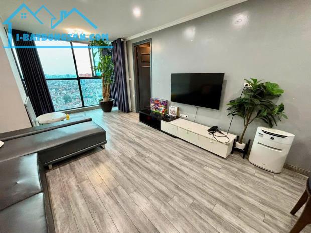 Căn Hộ TOWER 19 NGUYỄN TRÃI - Cạnh ROYAL CITY - View TRIỆU ĐÔ - 100M - 3PN - 8.9 TỶ