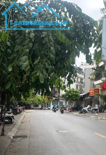 💥Tòa nhà đa năng - Mặt phố - Vỉa hè rộng - 8 tầng thang máy - Dòng tiền 120 triệu/tháng💥