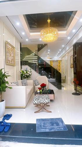 BÁN NHÀ GẦN PHỐ HOÀNG MAI – TRƯƠNG ĐỊNH, 40M2 x 4 TẦNG NỘI THẤT ĐẸP, GẦN ĐƯỜNG Ô TÔ.