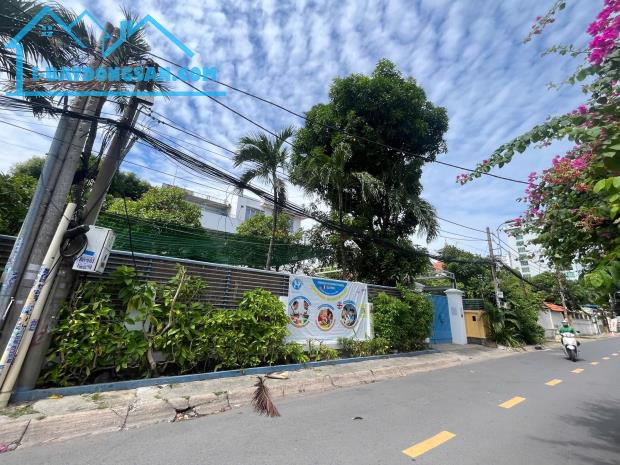 Bán Nhà Mặt Tiền Nguyễn Đăng Giai Thảo Điền 1464m2(34mx43m) HĐT:300 Triệu/Tháng