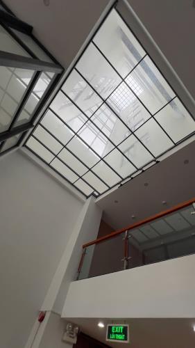 Hạ giá bán nhanh Builđinh 108 Cô Giang Q1
