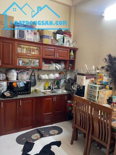 BÁN NHÀ ĐẸP LÔ GÓC NGUYỄN SƠN, KẾ BÊN TÂN PHÚ, 4 X 14, GIÁ 4.X TỶ