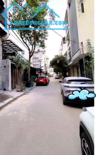 Bán nhà ngõ ô tô tránh, kinh doanh, phố La Thành, Ba Đình, Lô góc 2 thoáng, 13,2 tỷ