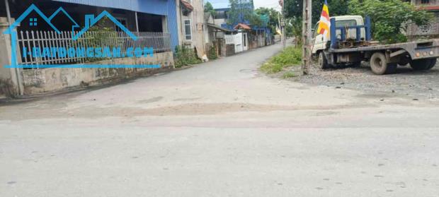 ĐẤT RỘNG – NHÀ SẴN – KINH DOANH ĐƯỢC – GIÁ HỢP LÝ - Ở KHOÁI CHÂU HƯNG YÊN