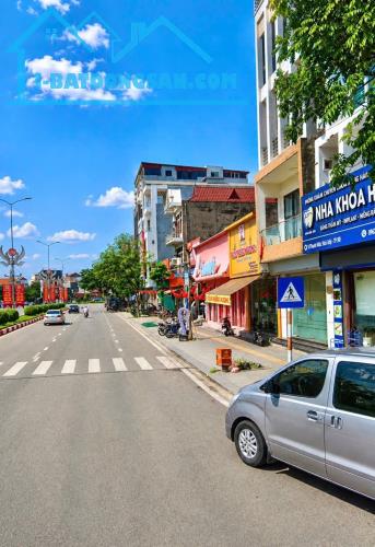 Bán đất mặt đường Thanh Niên, ngay quảng trường nhà văn hóa Xứ Đông, TP HD, 87.75m2