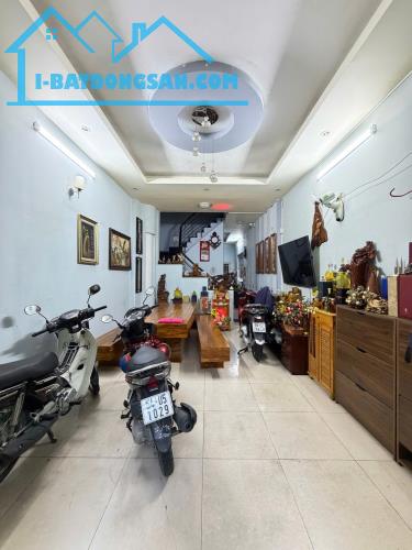 PHÚ NHUẬN - CẦM BÁ THƯỚC - 4 TẦNG BTCT - TRƯỚC NHÀ 8M - 4PN - GẦN MẶT TIỀN - 60M2 - 10 TỶ