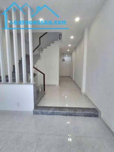 Nhà Tân Bình – Lê Lai, 3 tầng - ở ngay – KD đa dạng, ngang gần 4m – dài 16m – hơn 10 tỷ.