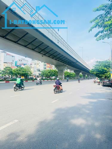 Siêu Phẩm MP Minh Khai 35M2 5 Tầng Vỉa Hè Rộng Kinh Doanh Đỉnh Gần Ngã Tư Chợ Mơ Giá 16 Tỷ