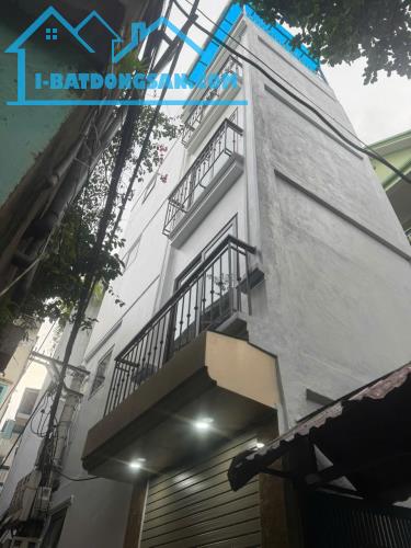 Bán nhà 5 tầng ở ngõ 896 Nguyễn Khoái, gần Times city
