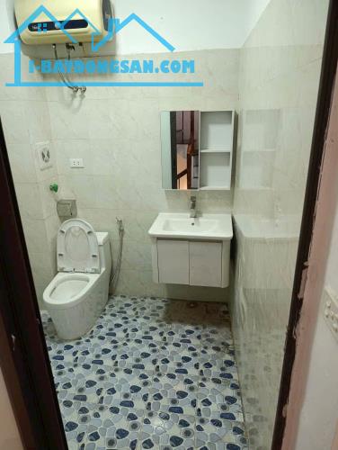 Nhà đẹp ngõ Nguyễn Chính, giá 5.5 tỷ, 28m2x5T, ở luôn, ẢNH THẬT