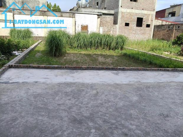 Lõi Vin Bắc Hồng, 95m2, mt5m, 6.25 tỷ, ô tô to, bìa làng, Bắc Hồng, Đông Anh.