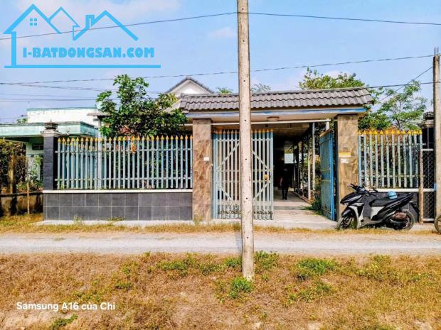 Nhà vườn mái thái gần chợ Lục Viên , xã Đức Lập Hạ tdt 396m2 , 2pn,2wc giá 3,2 tỷ