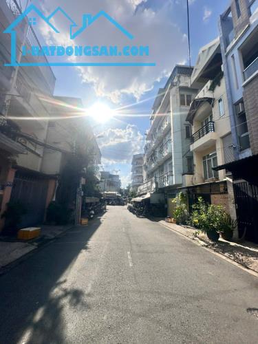 Bán nhà hẻm 10m thông Nguyễn Quý Anh - P.Tân Sơn Nhì - DT : 5x17m - Giá 9.2 tỷ TL