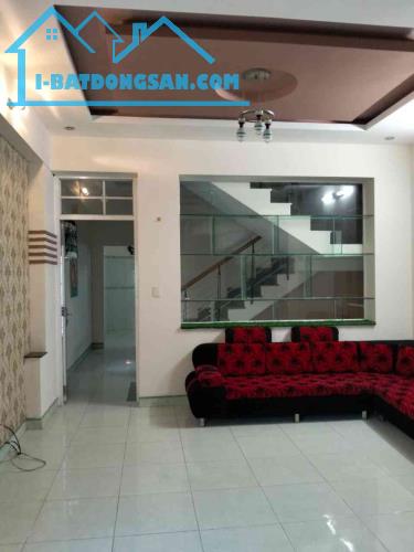 Bán nhà mặt tiền Hải Phòng, Thanh Khê, 63m², 5 tầng, thang máy, giá 10,7 tỷ