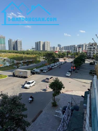 Căn Hải Phát mặt chính view công viên Gia Lâm kinh doanh cực đỉnh