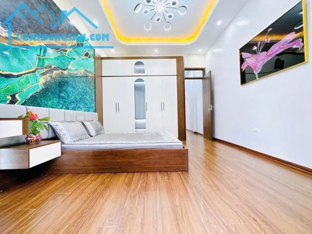 Hạ 500 triệu Nhà Trường Chinh 50m2, 4 tầng đẹp long lanh ô tô chỉ 15m ra phố giá 16.2 tỷ