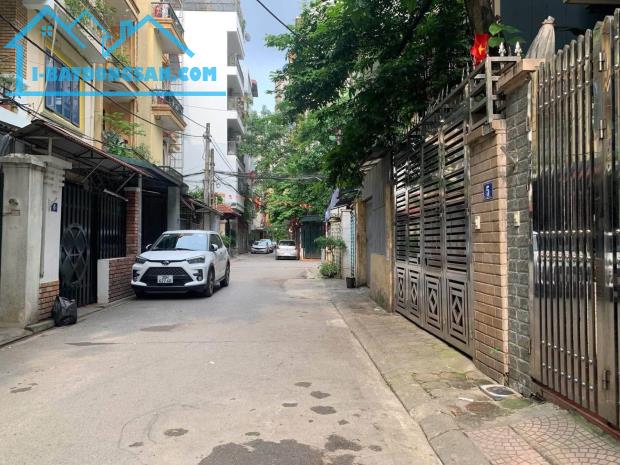 NHÀ NGÕ 31, TRẦN QUỐC HOÀN, CẦU GIẤY-PHÂN LÔ-Ô TÔ-TM:36/43M X6T,MT 4M, GIÁ 19,4 TỶ.