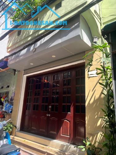 Bán đất tặng nhà phố Kim Ngưu, giá 9.X tỷ