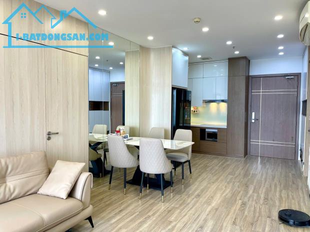 Bán nhanh căn hộ tòa A1 Vinhomes Gardenia Hàm Nghi, DT 80m2 sửa 3n2vs