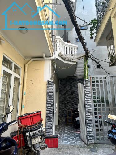 Bán nhà phố Kim Ngưu, nhỉnh 8 tỷ