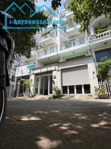 5 TẦNG MỚI ĐẸP - GẦN SÂN BAY - HẺM 10M - DƯƠNG QUẢNG HÀM - GÒ VẤP - GIÁ CHỈ 13.6 TỶ