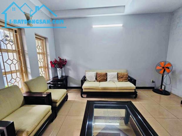 Bán Nhà ( 8*20 ~ 160m2 ) - 2 Tầng - Hẻm Nhựa 7m - Khu Vip Bình Thạnh - Chỉ 26tỷ.