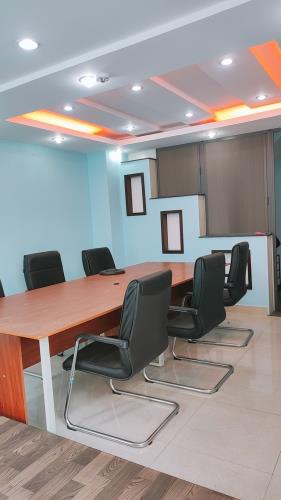 Bán gấp nhà 4 tầng Trường Chinh,Tân Bình 80m2, ô tô ngủ nhà cách MT 10m đủ tiện ích,9 tỷ.