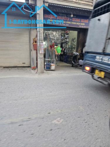 chính chủ gửi bán đất liên mạc 75m2, mặt tiền 5m, ngõ 5m, 7 tỷ, không lỗi, không quy