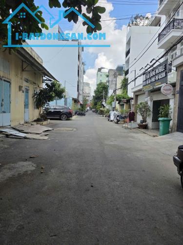 HẺM XE HƠI LÝ THƯỜNG KIỆT 41M2, NGANG 5M, 3 TẦNG, 4PN SỔ VUÔNG A4 Ở NGAY CHỈ NHỈNH 7 TỶ