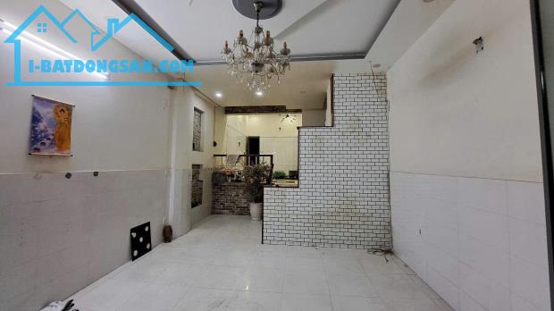 💥🏡🚘Q6, SÁT MẶT TIỀN, AN DƯƠNG VƯƠNG, HXH, KINH DOANH, 70M2, 4TẦNG, NGANG 5M, NHỈNH 6T