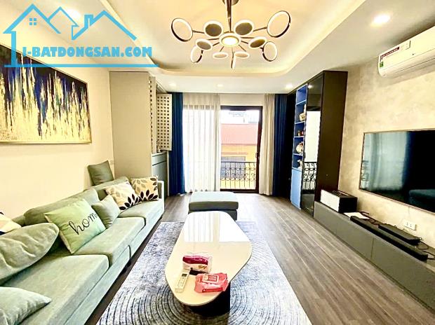Nhà cực đẹp 55m2x7T ảnh thật. Phân lô - Ôtô - Thang máy, full nội thất phố Hoàng Quốc Việt