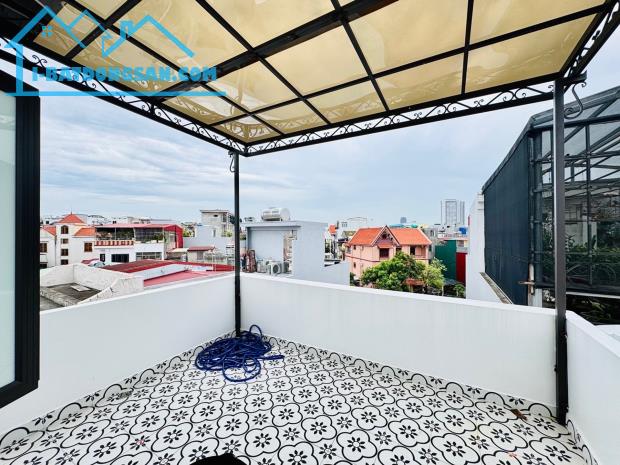 🔥 NHÀ HỒ SEN 4 TẦNG 40M2 FULL NỘI THẤT - 3TỶ850