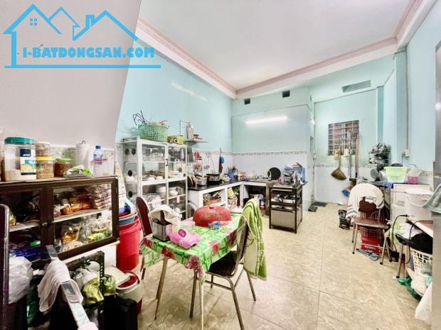 BÁN NHÀ HẺM XE HƠI LÊ ĐÌNH CẨN BÌNH TÂN --70M2--2 TẦNG --GIÁ CHỈ :5.3 TỶ (TL)