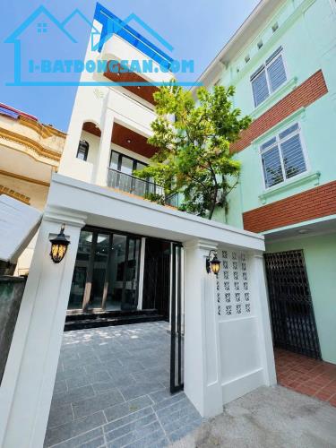siêu phẩm An Đà 62mx4 tầng ,sân cổng riêng ,lô góc 3 mặt thoáng sáng ở sướng