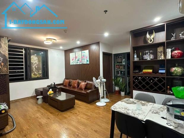 Bán chung cư Bạch Đằng Lake View, KDC Trần Hưng Đạo, TP HD, 67m2, 2 ngủ, 2 vs, 1.7x tỷ