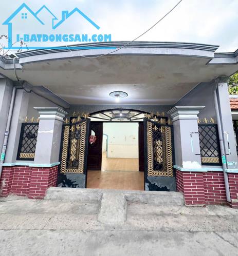 Đất SHR Full Thổ Cư ngay Chợ Bà Hom, 65m2m, 2,65 tỷ