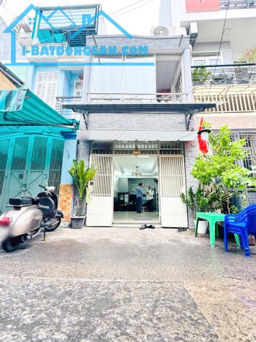 Nhà 1 lầu hẻm xe hơi đường Âu Dương Lân – Gần cầu Chữ Y Quận 8