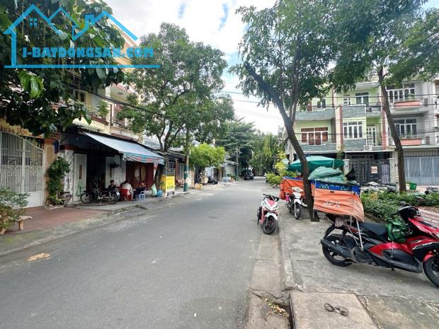 GLOBALL CITY - 68M2 - 4x17 - CÔNG VIÊN TRƯỚC NHÀ - 4 TẦNG