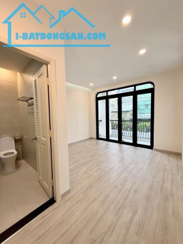 Biệt thự mini Lê Văn Thọ P.11 Gò Vấp 4 tầng 122m2 ngang 6.8m giá 22.5 tỷ