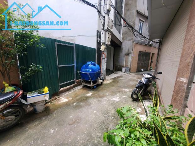 Bán đất Ngọc Thuỵ,Long Biên 60m,mt4m oto đất nhỉnh 11 tỷ