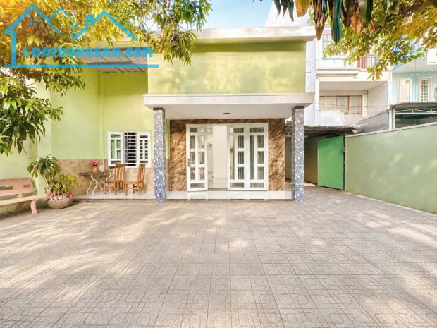 Chính chủ gửi bán cắt lỗ nhà cấp 4 - 8x25m2 - KDC phong phú 4 bình chánh