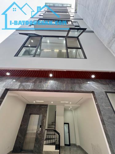 🏠Siêu phẩm gần Aeon Mall - Long Biên, Ô tô đổ cửa Nhà mới 6 tầng thang máy, rá 8 tỉ xíu