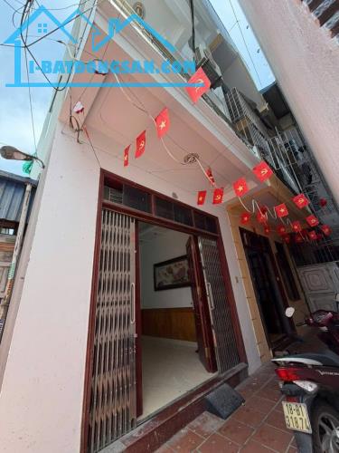 NHÀ 1 TỶ 970 TRIỆU, NGÕ ĐƯỜNG ĐIỆN BIÊN, 45 M2 x 3 TẦNG