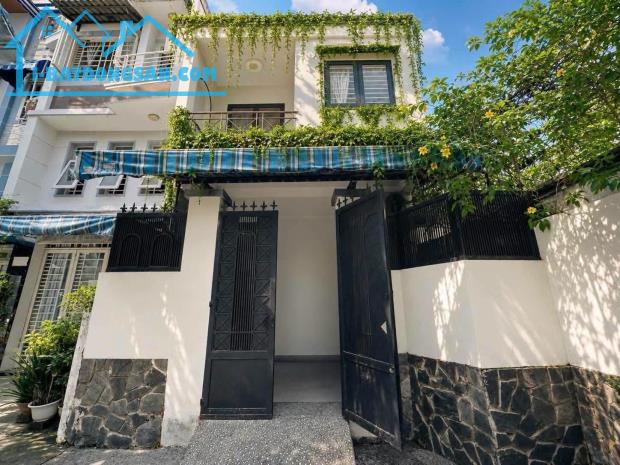 HOÀNG HOA THÁM PHƯỜNG 5 PHÚ NHUẬN – 57M² – HẺM XE HƠI.