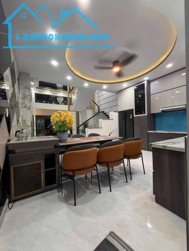 Ngọc Hồi-trung tâm hoàng liệt-nhà xây mới-51m- tài chính 11 tỷ
