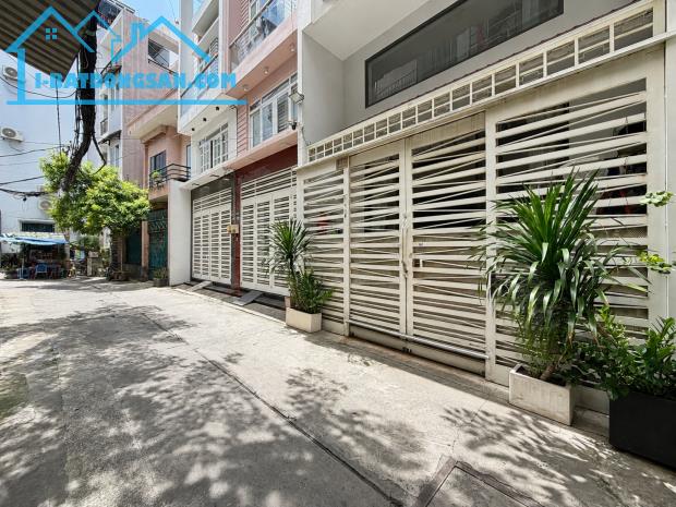 PHAN XÍCH LONG, PHƯỜNG 2, PHÚ NHUẬN - 5 TẦNG - ( 4.5x10 ) A4 - 2 MẶT HẺM - Ô TÔ 7 CHỖ