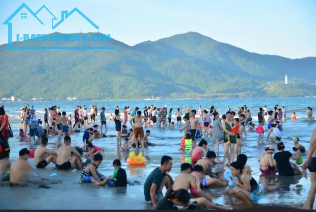 💥 LÔ GÓC cực THOÁNG – VƯƠNG THỪA VŨ -100m ra BIỂN – DT 102M2, 4 Phòng ngủ – CHỈ 5 TỶx